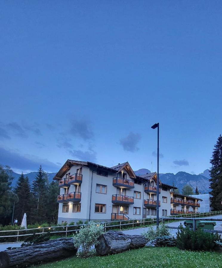 Hotel Fantelli Folgarida Exteriér fotografie